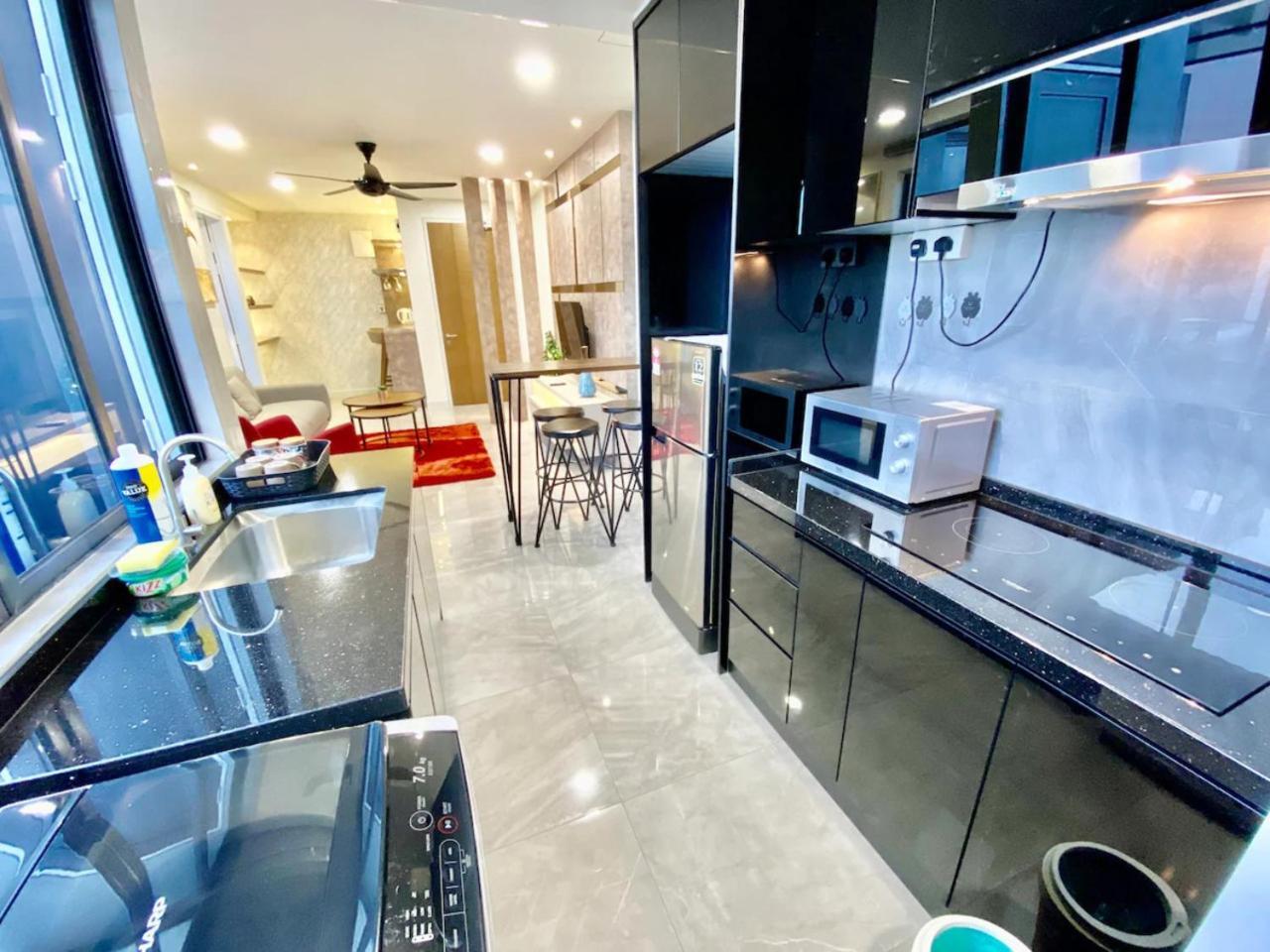Imperio Residence Melaka Экстерьер фото